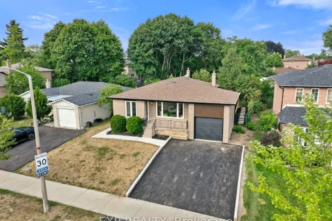 5 Midcroft Drive, ON M1S 1W9