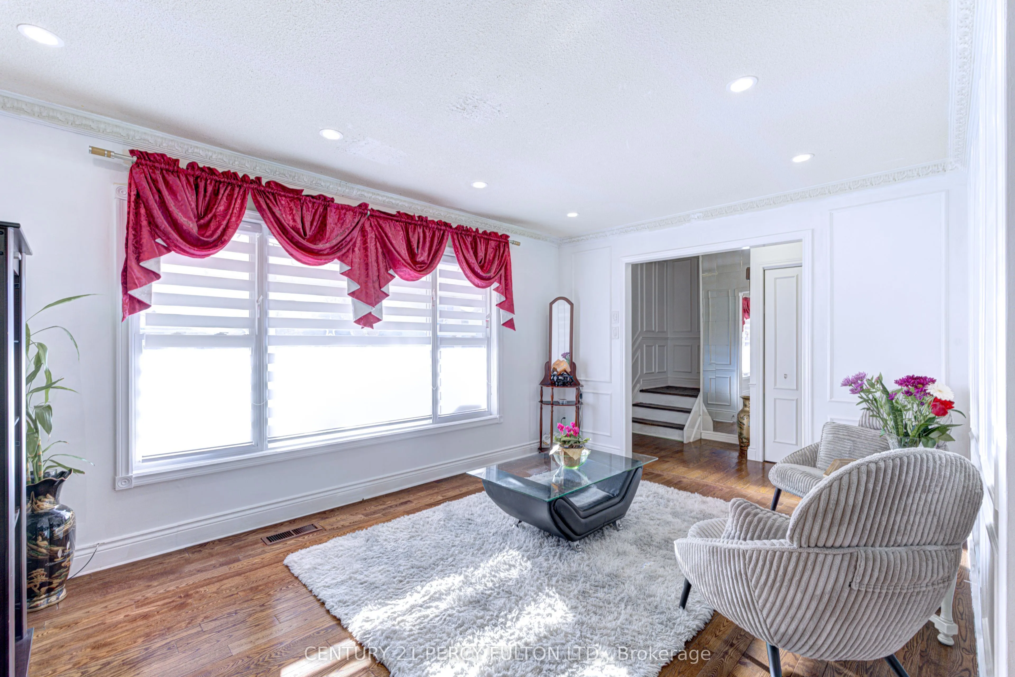 56 Snowball Crescent, ON M1B 1R9