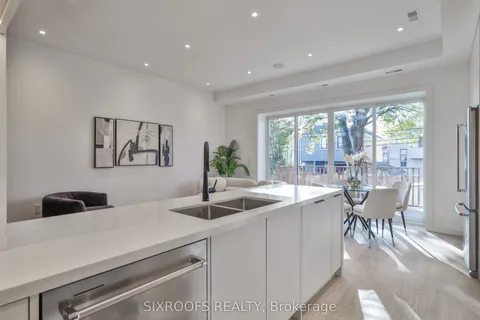 104 Roosevelt Road, ON M4J 4T9