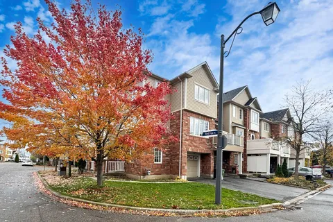 19 Snowgoose Terrace, ON M1B 0A9