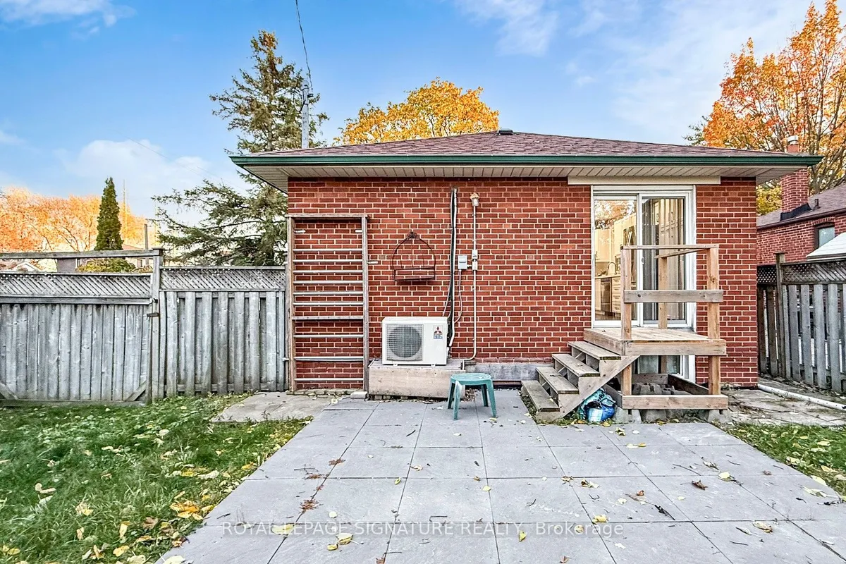 2 Kilpatrick Place, ON M1R 2A8