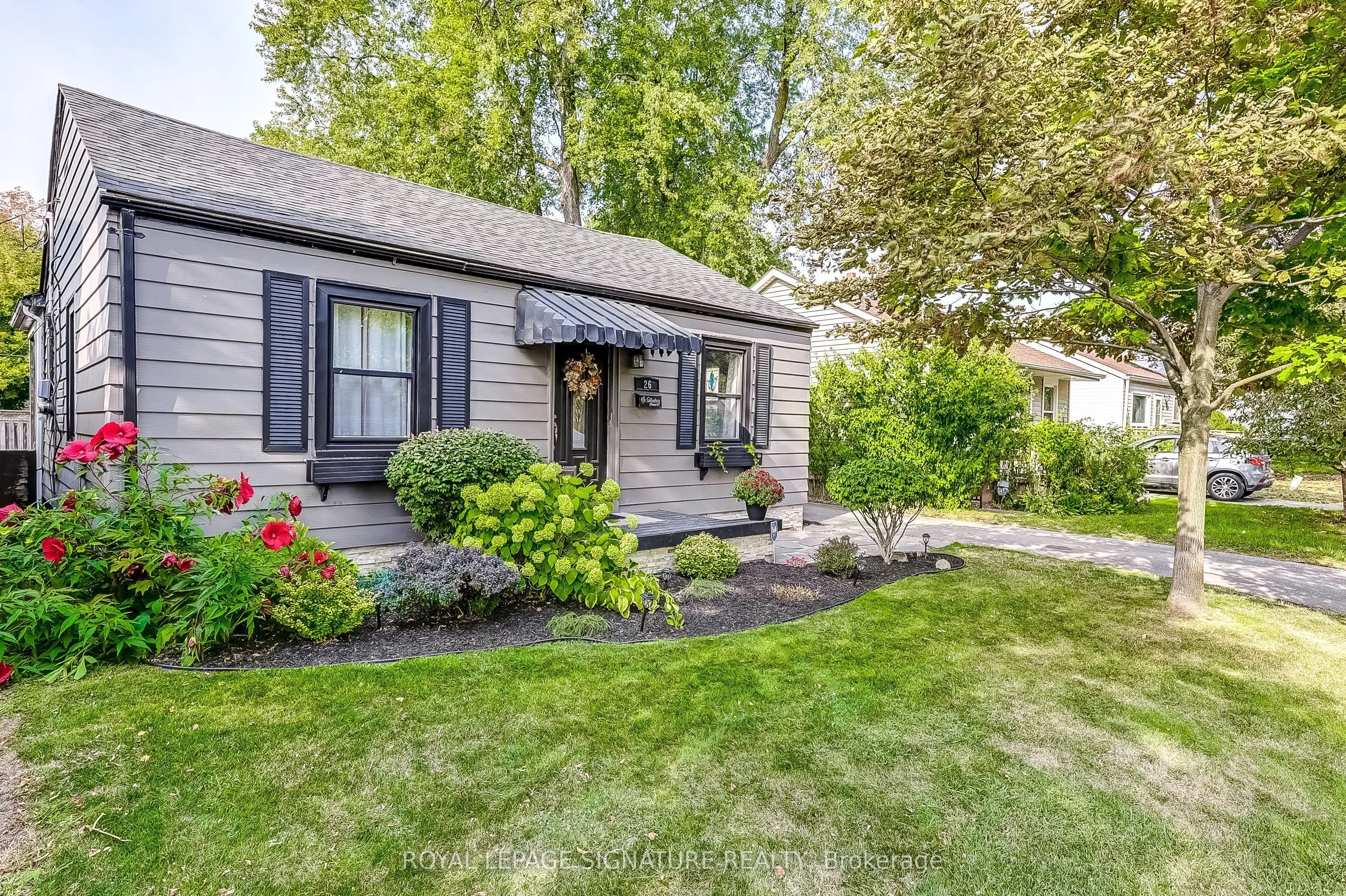 26 George Street, ON L1S 1S5