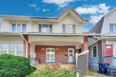 39 Eastwood Road, ON M4L 2C6