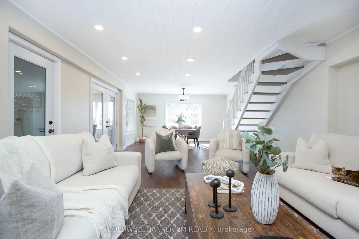 37 Bradley Boulevard, ON L0B 1J0