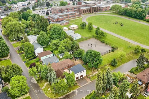 128 Harewood Avenue, ON M1M 2R5