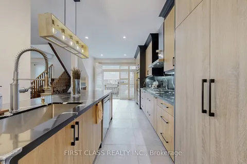 57 Bambridge Street, ON L1Z 1R2