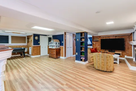 1091 Benton Crescent, ON L1X 1N2