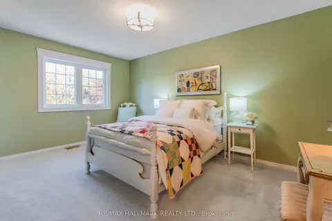 1091 Benton Crescent, ON L1X 1N2