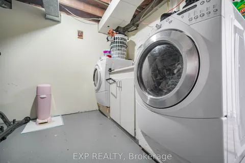 11 Bucannan Road, ON M1R 3V2