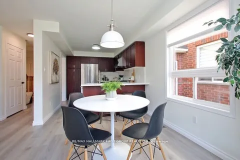 609 Coldstream Drive, ON L1K 2T6