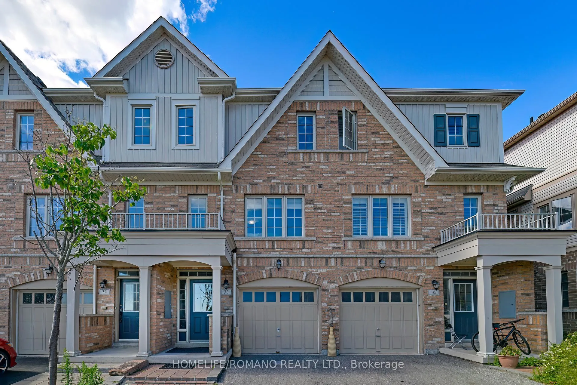 33 Comfort Way, ON L1N 2K6