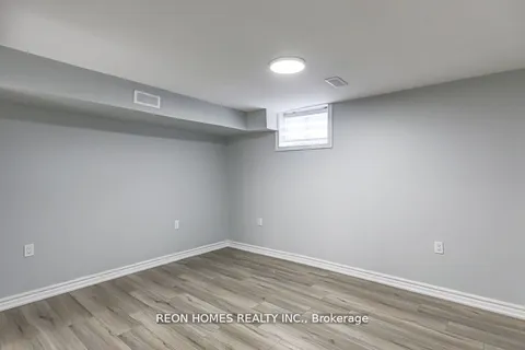 20 Bluefin Crescent, ON M1H 2L1