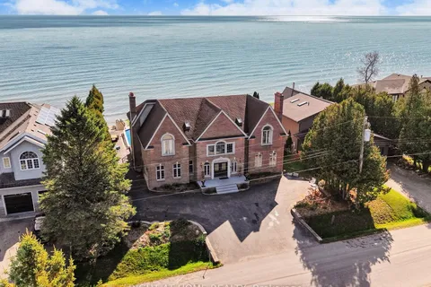 26 Ontoro Boulevard, ON L1Z 1X6