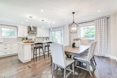 10 Glen Hill Drive, ON L1N 6Z9