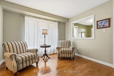 37 Woodcock Avenue, ON L1T 4J5