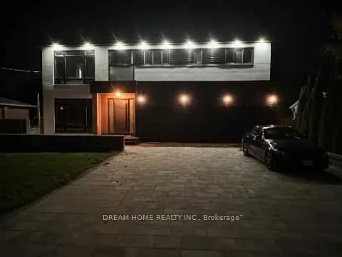 28 Scott Street, ON L1N 3L1