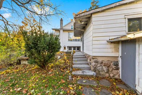 1627 Dufferin Street, ON L1N 1B3