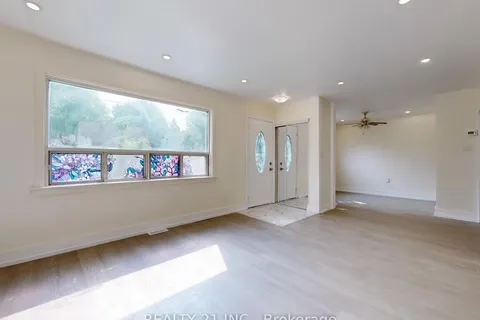 98 Natal Avenue, ON M1N 3V6