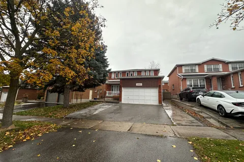 1695 Major Oaks Road, ON L1X 1X2