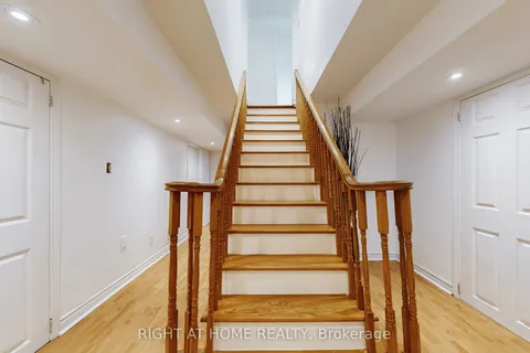 1590 Major Oaks Road, ON L1X 2G9