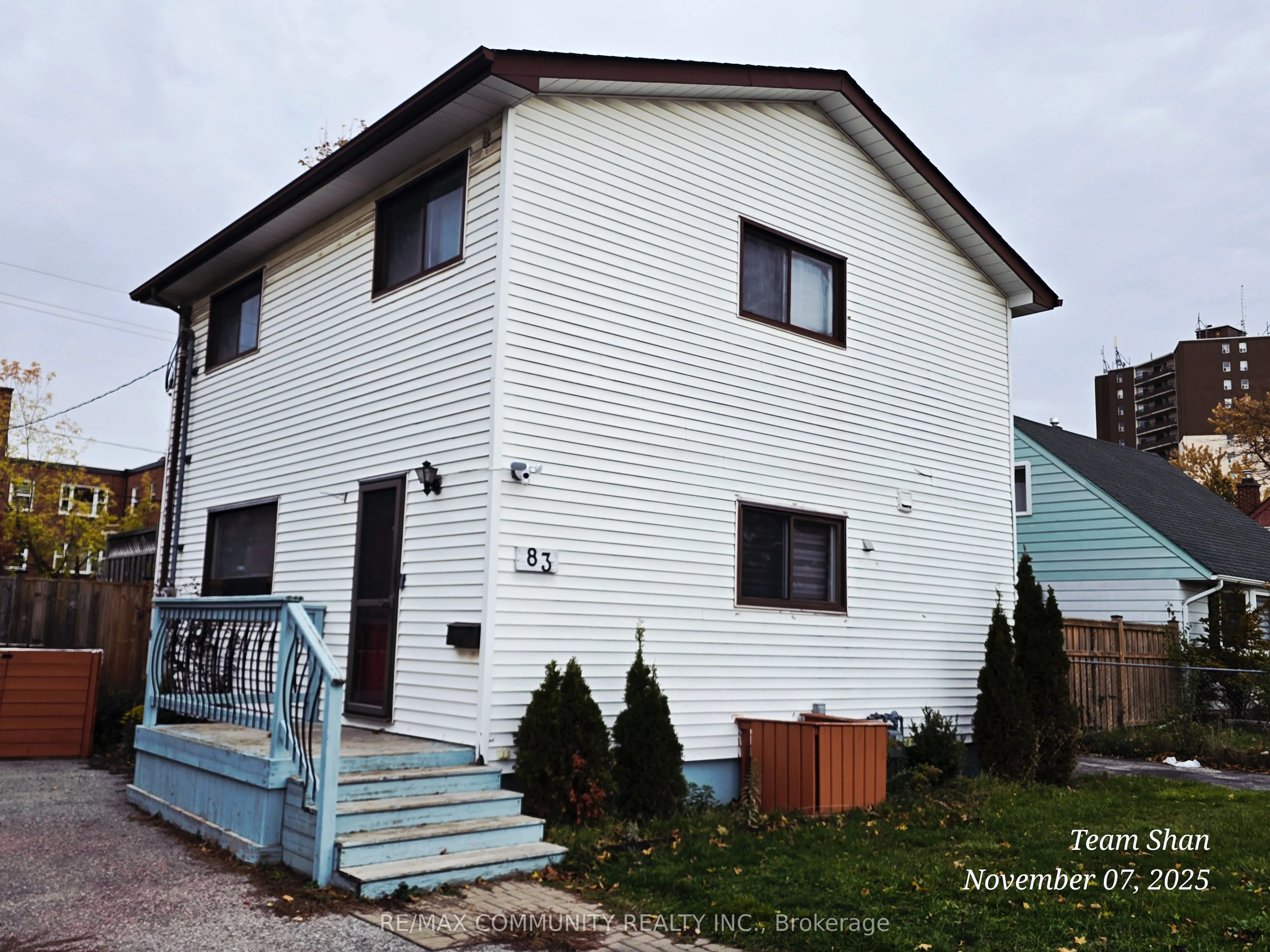 83 Exeter Road, ON L1S 2K4
