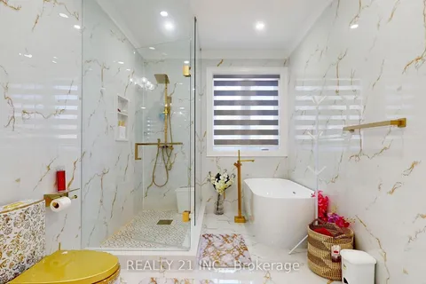 36 Craiglee Drive, ON M1N 2L8