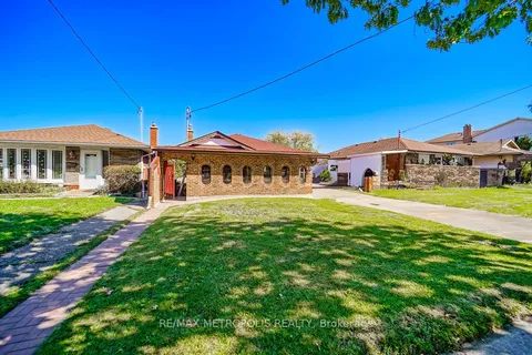 575 Bellamy Road, ON M1H 1G6