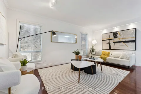 721 Swan Place, ON L1X 2V7