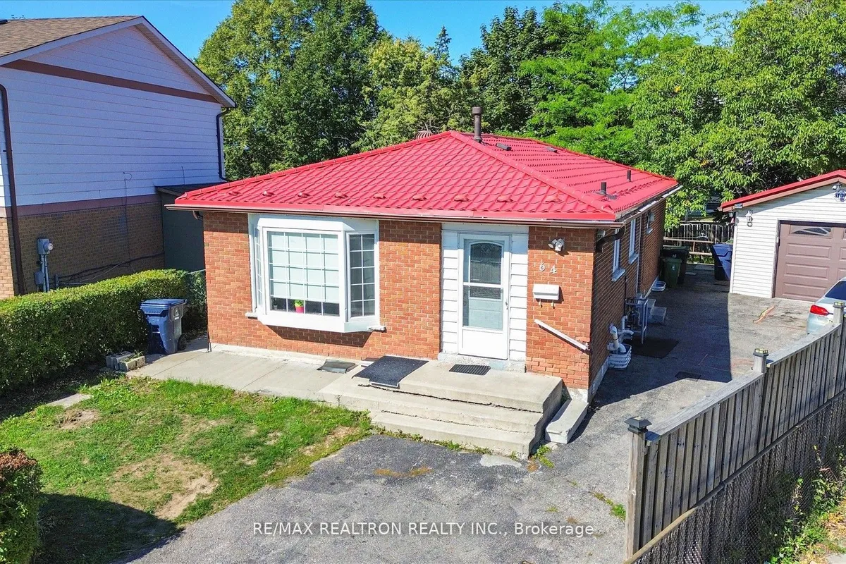 64 Crittenden Square, ON M1B 1V1