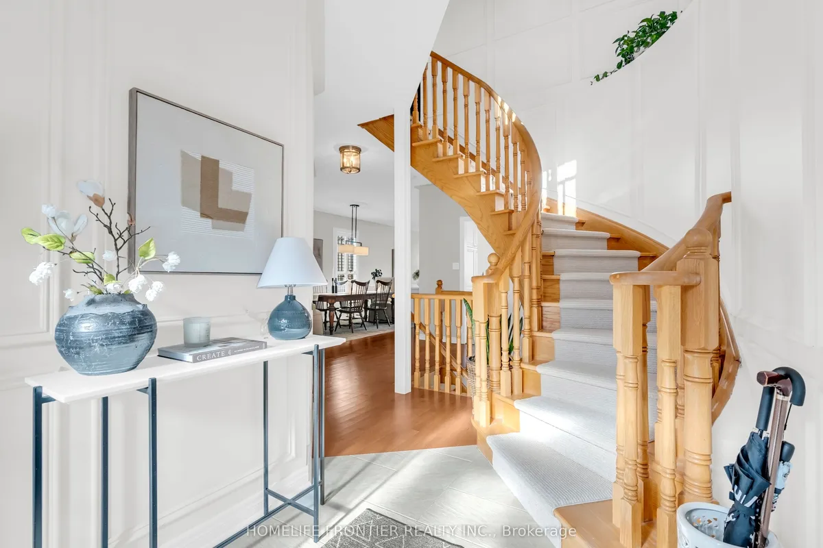 73 Kenilworth Crescent, ON L1M 2M7