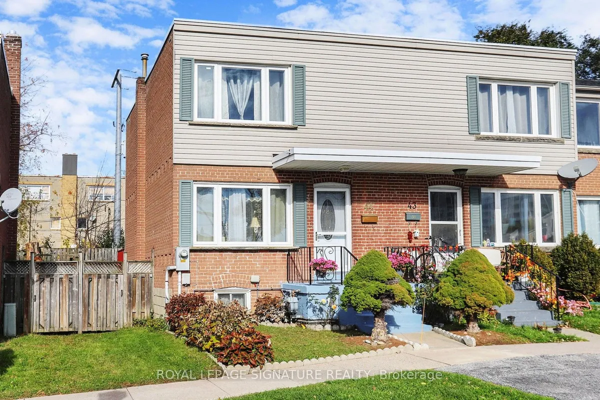 740 Kennedy Road, ON M1K 2C5