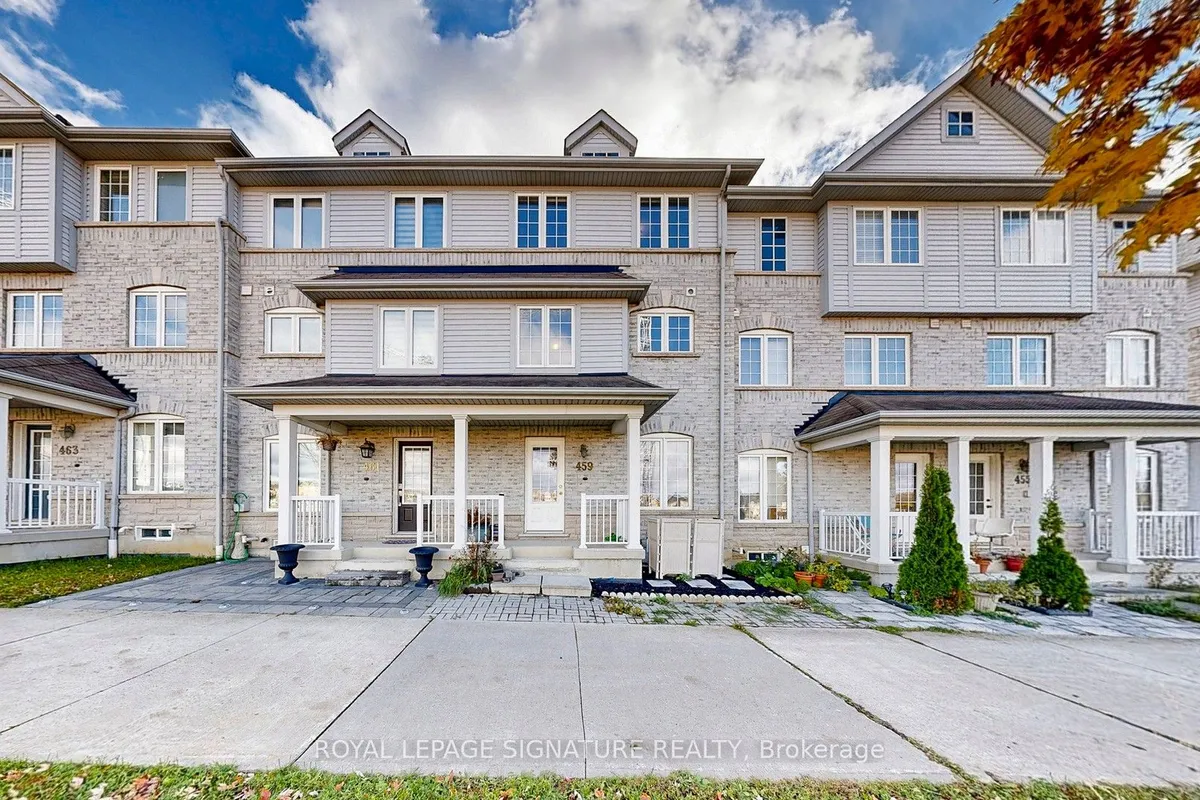 459 Rossland Road, ON L1Z 0K8