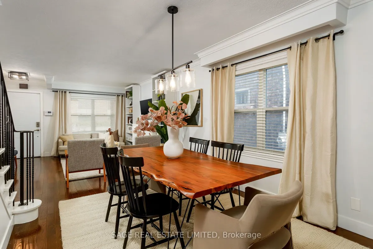 573 Sammon Avenue, ON M4C 2E1