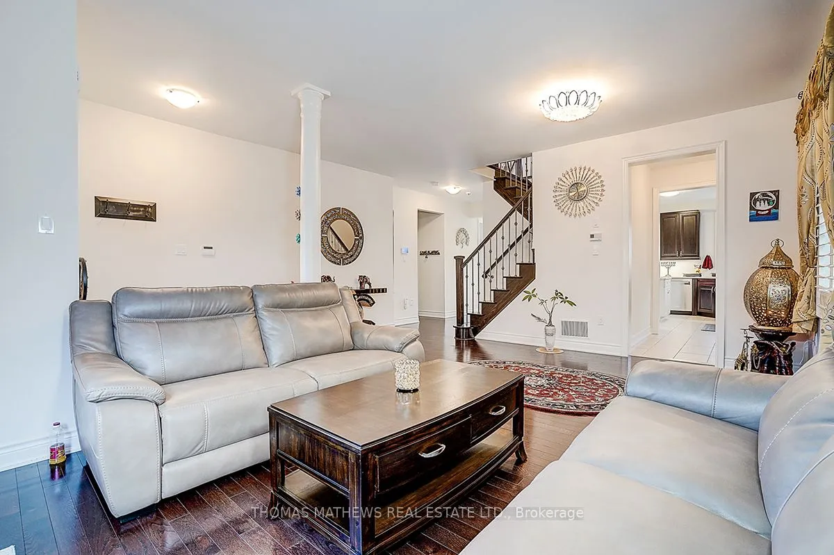 22 Northcastle Crescent, ON L1M 0H8