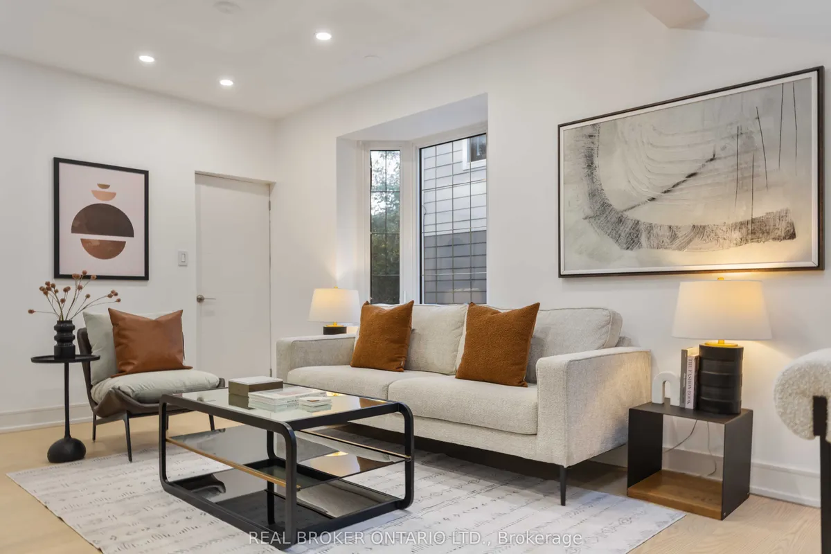 152 Pickering Street, ON M4E 3J7