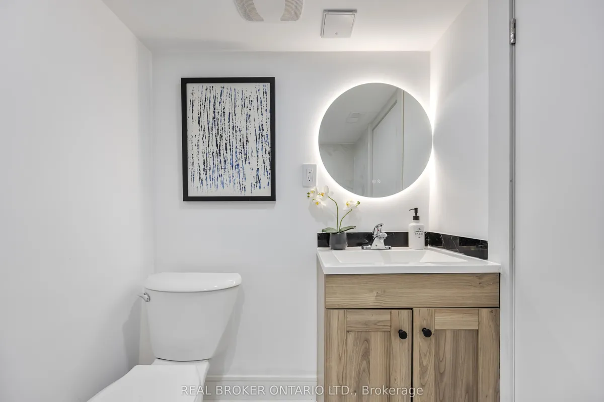 152 Pickering Street, ON M4E 3J7