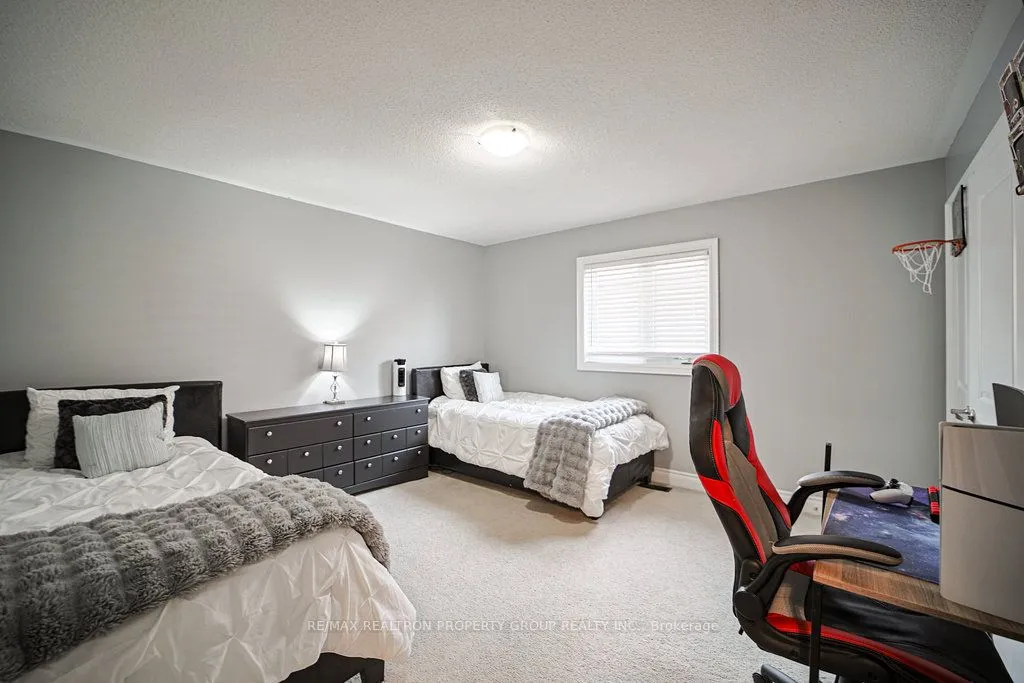 14 Gomme Avenue, ON L1B 0K9