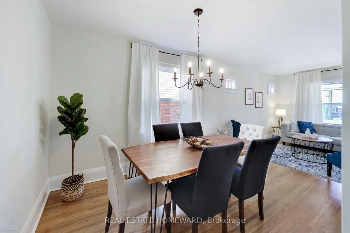 255 Westlake Avenue, ON M4C 4T3