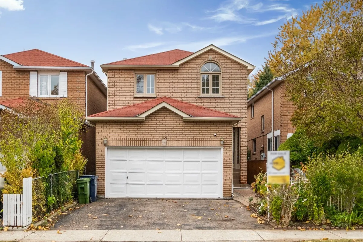 58 Deanscroft Square, ON M1E 4W9