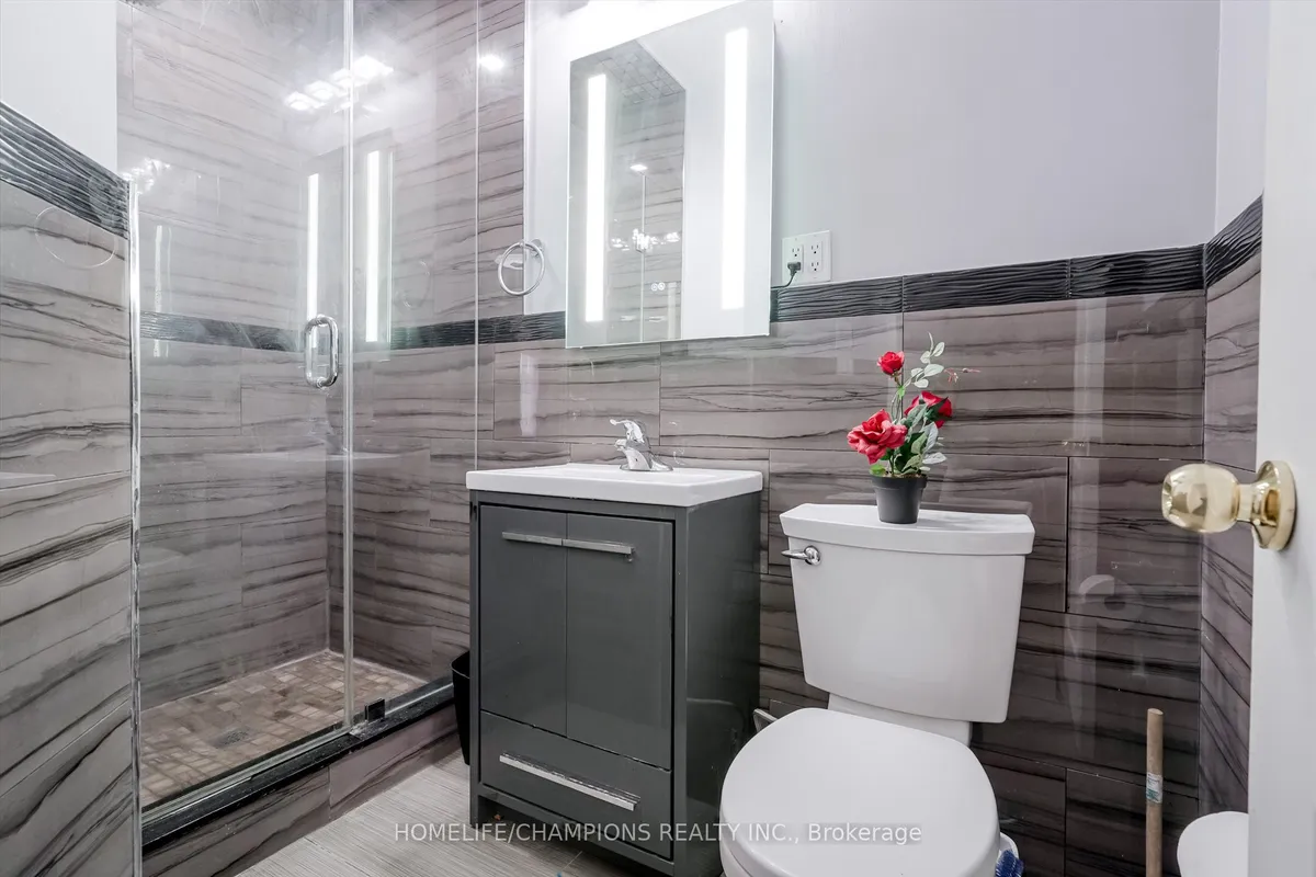 86 Carpendale Crescent, ON L1Z 2B3