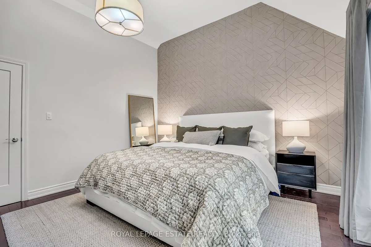 180 Withrow Avenue, ON M4K 1E1