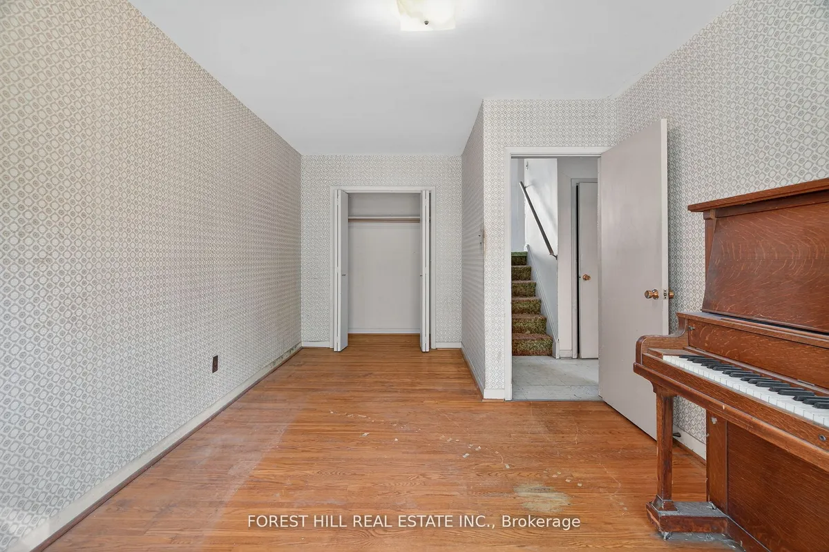 65 Darlingside Drive, ON M1E 3P2