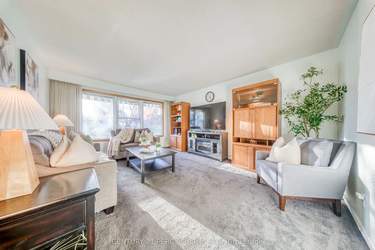 43 Taylor Road, ON L1S 2X5