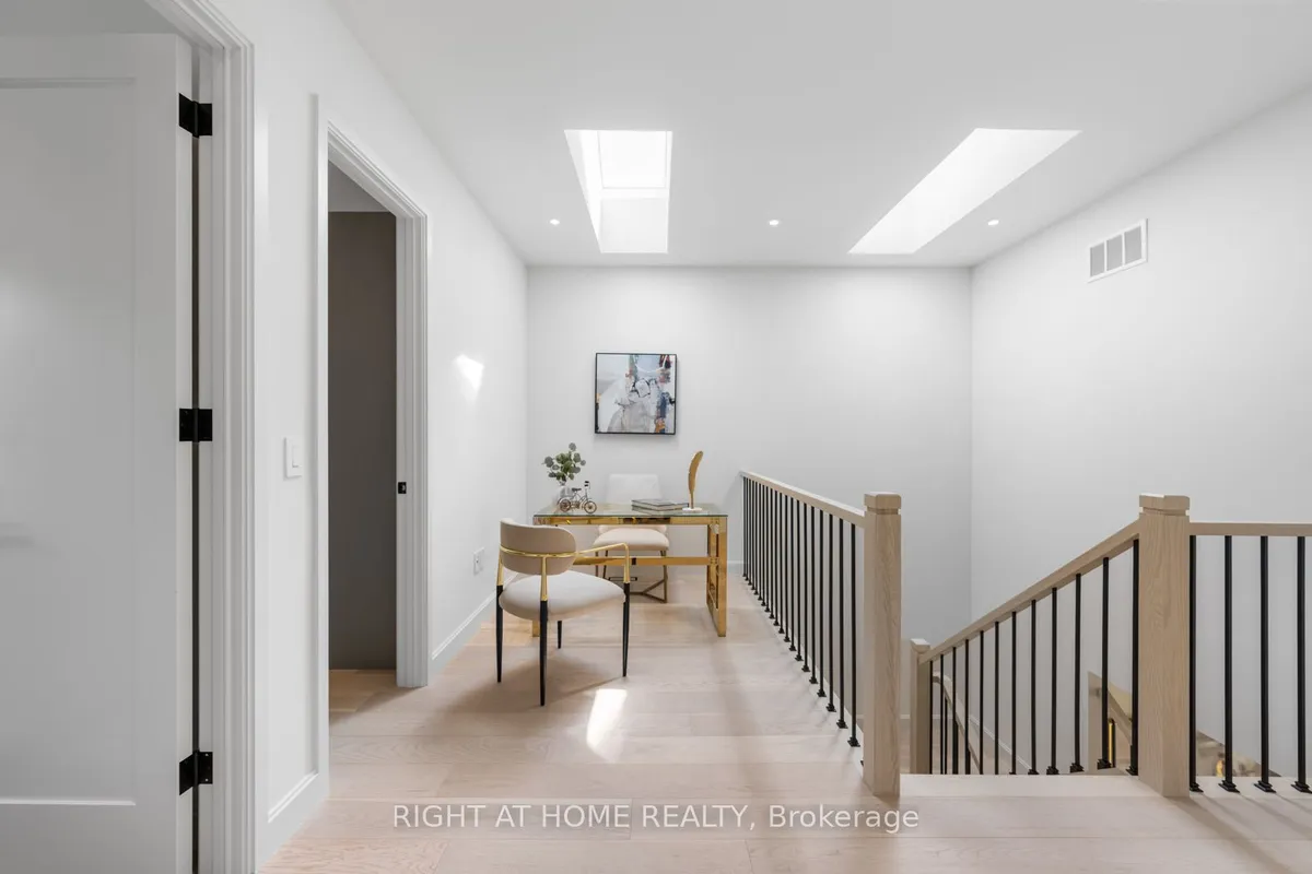 85 Holborne Avenue, ON M4C 2R3