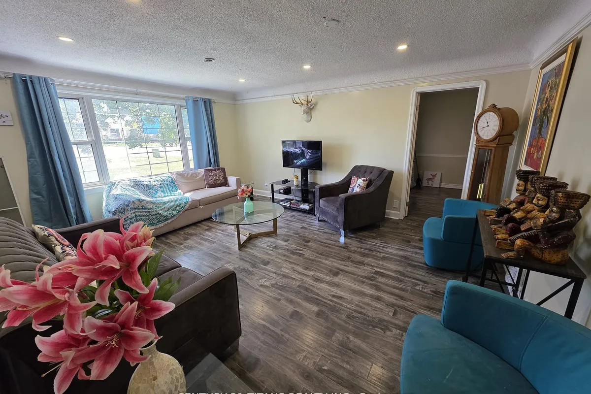 1604 Highway No. 2 Road, ON L1E 2R7