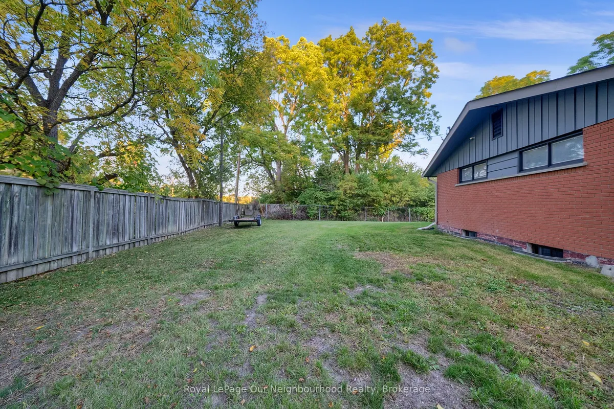 1539 Finch Avenue, ON L1V 1K2