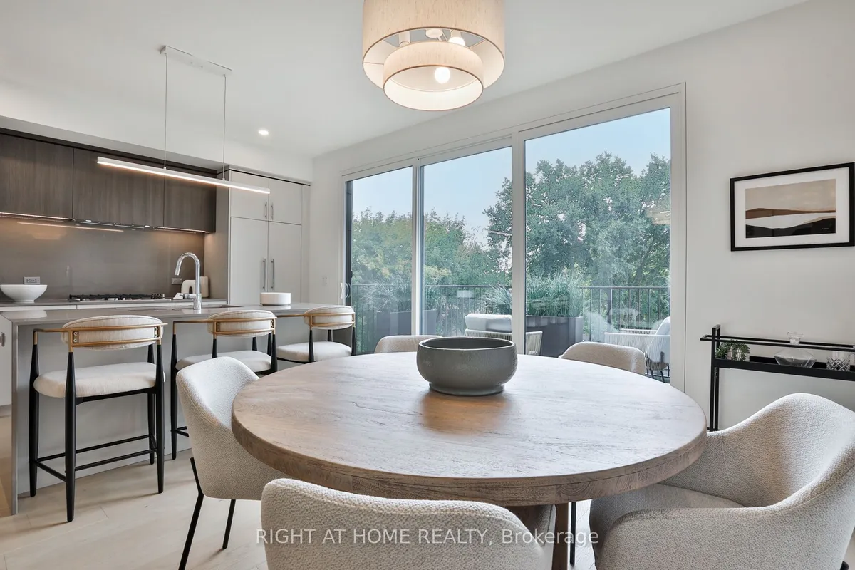 2343 Gerrard Street, ON M4E 2E6