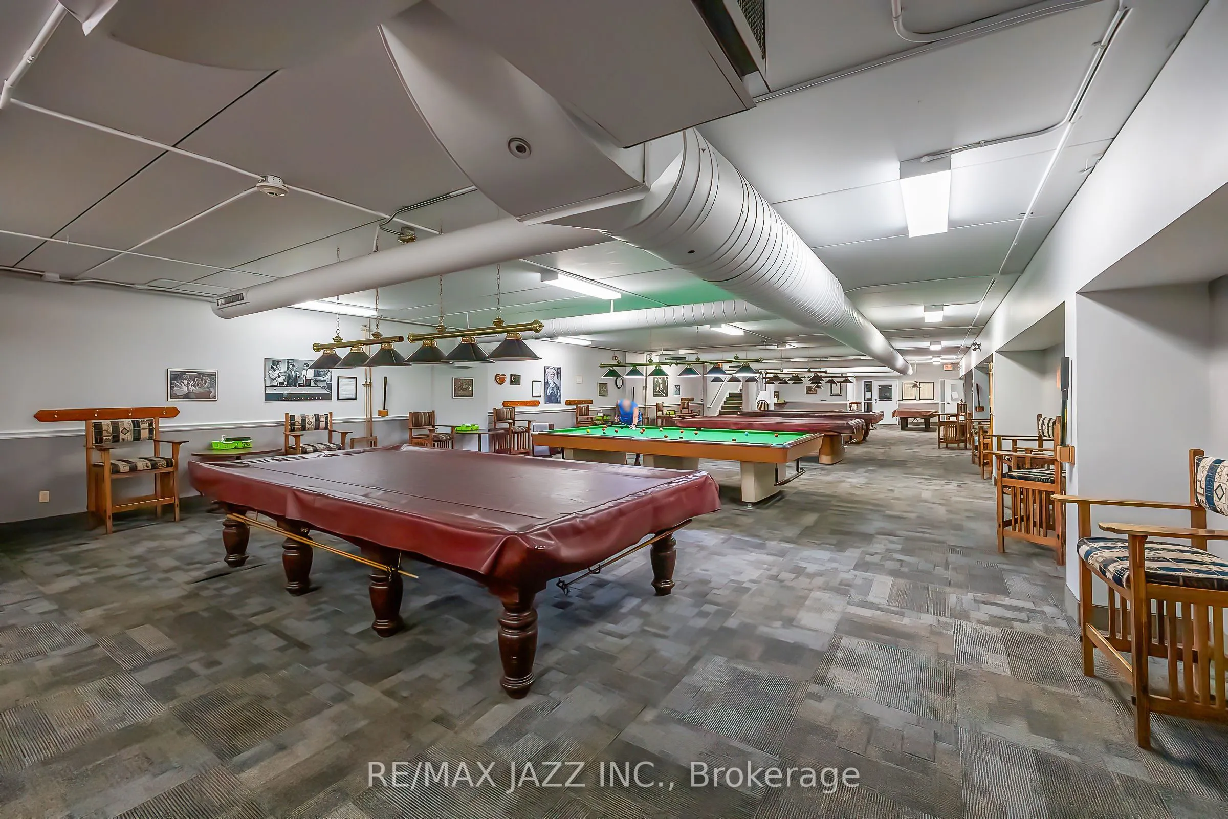 213 Wilmot Trail, ON L1B 1A9