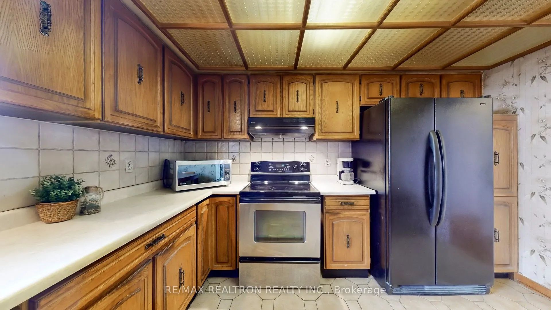 69 Mossbank Drive, ON M1G 2C4