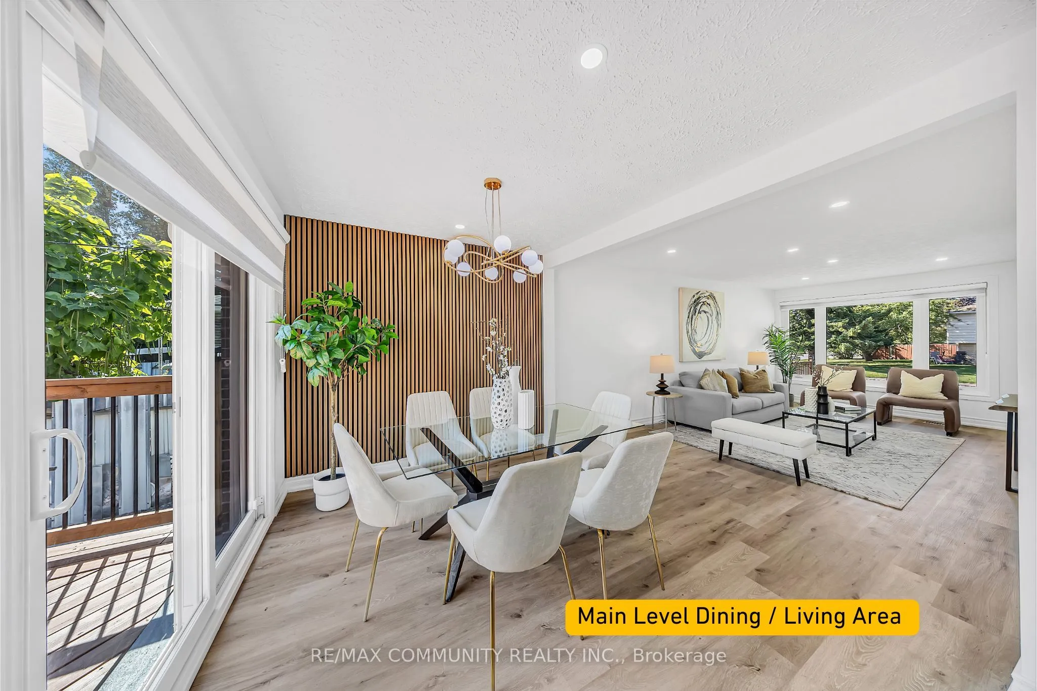 733 Lublin Avenue, ON L1W 1Z1